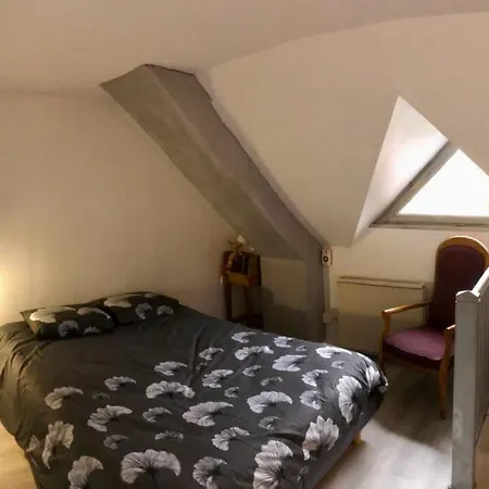 Appartement Cosy 600M Gare - Etage 3 - Balcon Et Calme - Tv - Wifi Bernay  Exterior photo