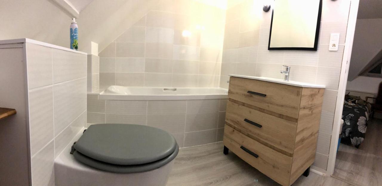 Cosy 600m Gare - Etage 3 - Balcon Et Calme - Tv - Wifi