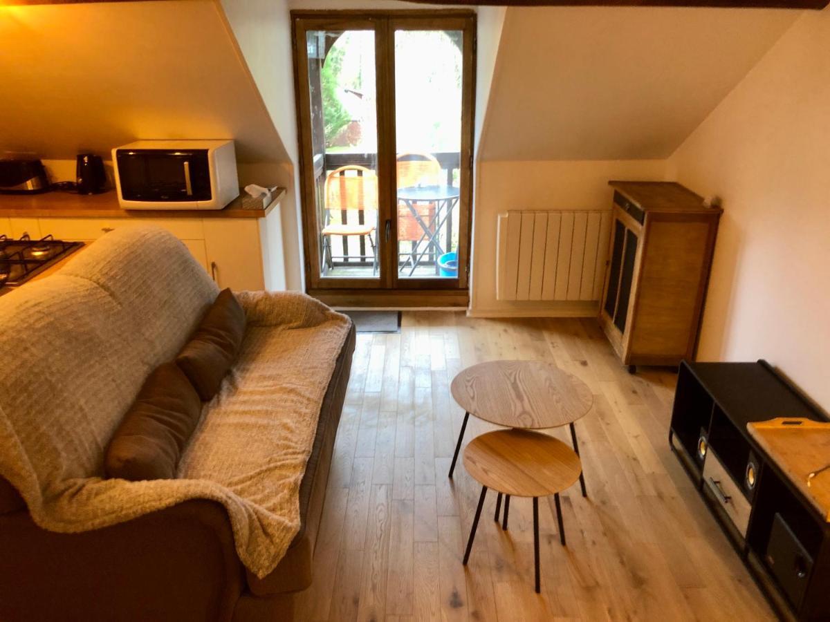 Cosy 600m Gare - Etage 3 - Balcon Et Calme - Tv - Wifi *
