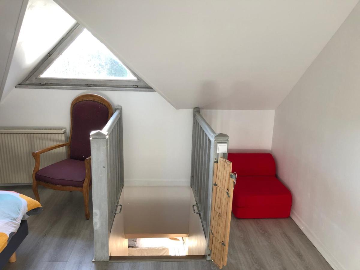 Appartement Cosy avec Balcon au calme proche Gare Appartement